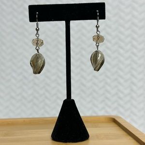 Delicate dangling earrings